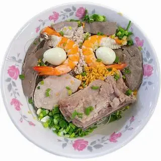 Hình ảnh Hủ tiếu mì cẩm sườn