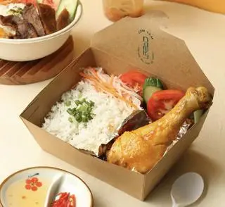 Hình ảnh Cơm Tấm Gà Chiên Mắm Tỏi