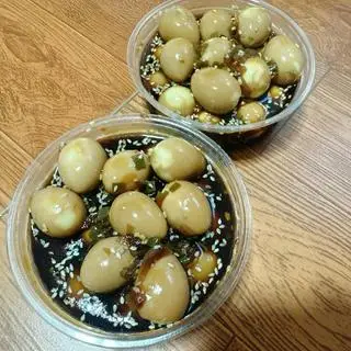 Hình ảnh Trứng cút ngâm tương