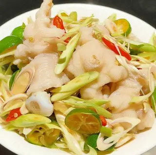 Hình ảnh Chân gà xả tắc rút xương