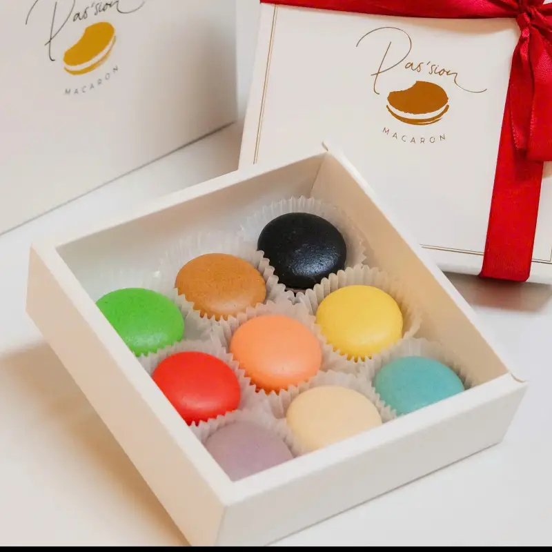 Hình ảnh Hộp 9 bánh Macaron