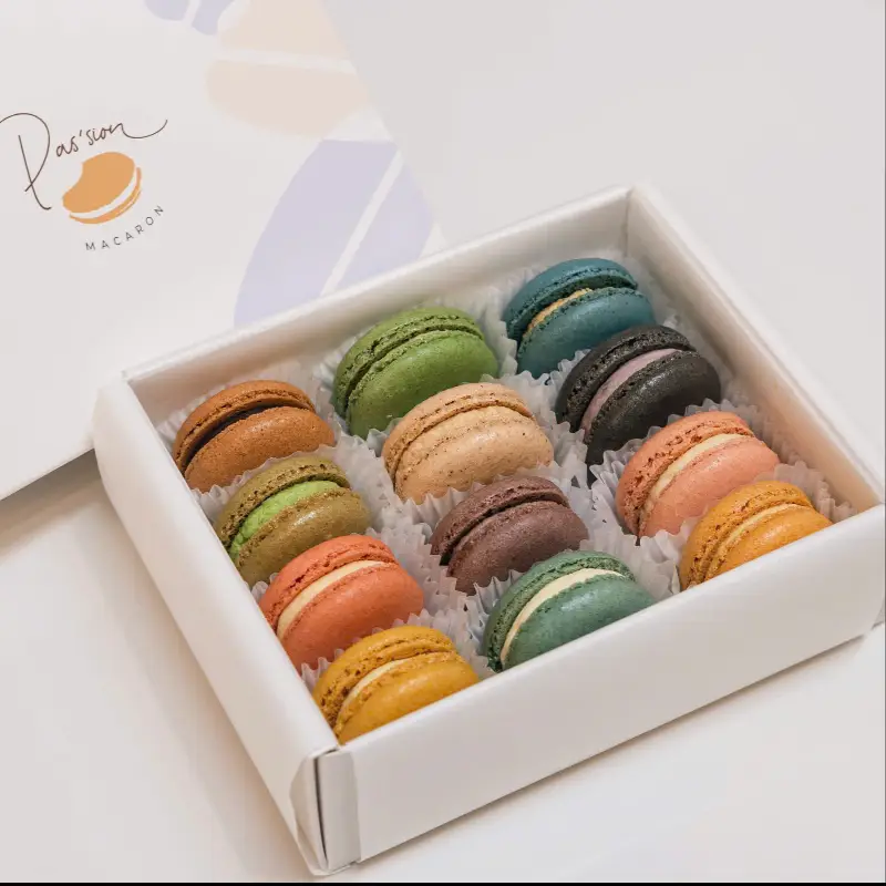 Hình ảnh Hộp 12 bánh Macaron