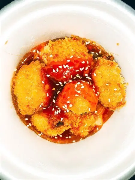 Hình ảnh TOKBOKKI GÀ XÙ SỐT CAY