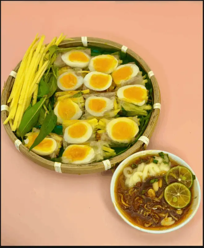 Hình ảnh Bánh tráng cuốn lòng đào chấm sốt tắc