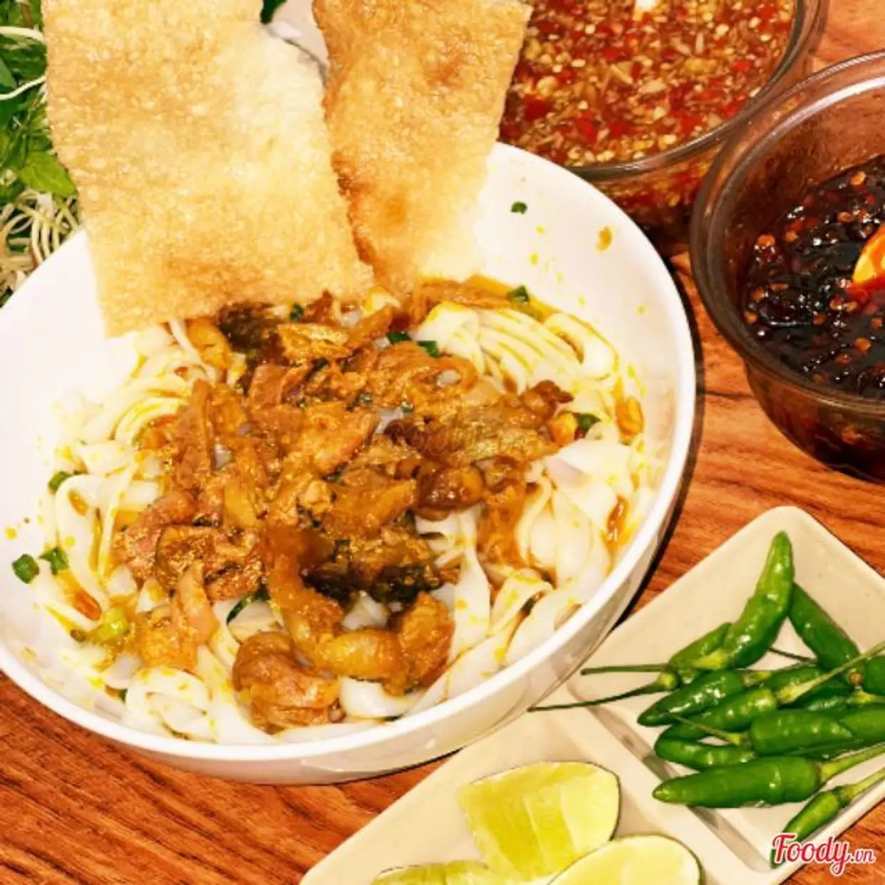 Hình ảnh Mì Quảng Gà Chọi