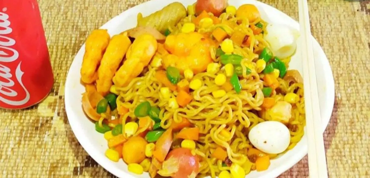 Ảnh bìa Mì Phố - Mì Trộn Indomie - Nguyễn Hữu Dật