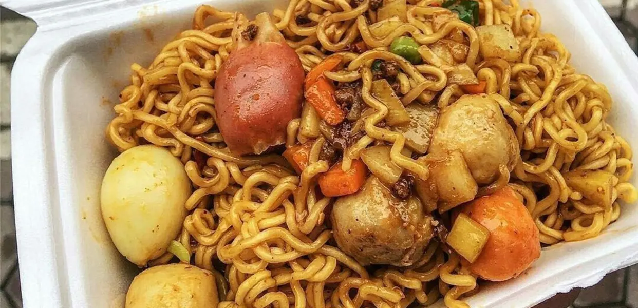 Ảnh bìa Quán Ăn Bà Hoàng