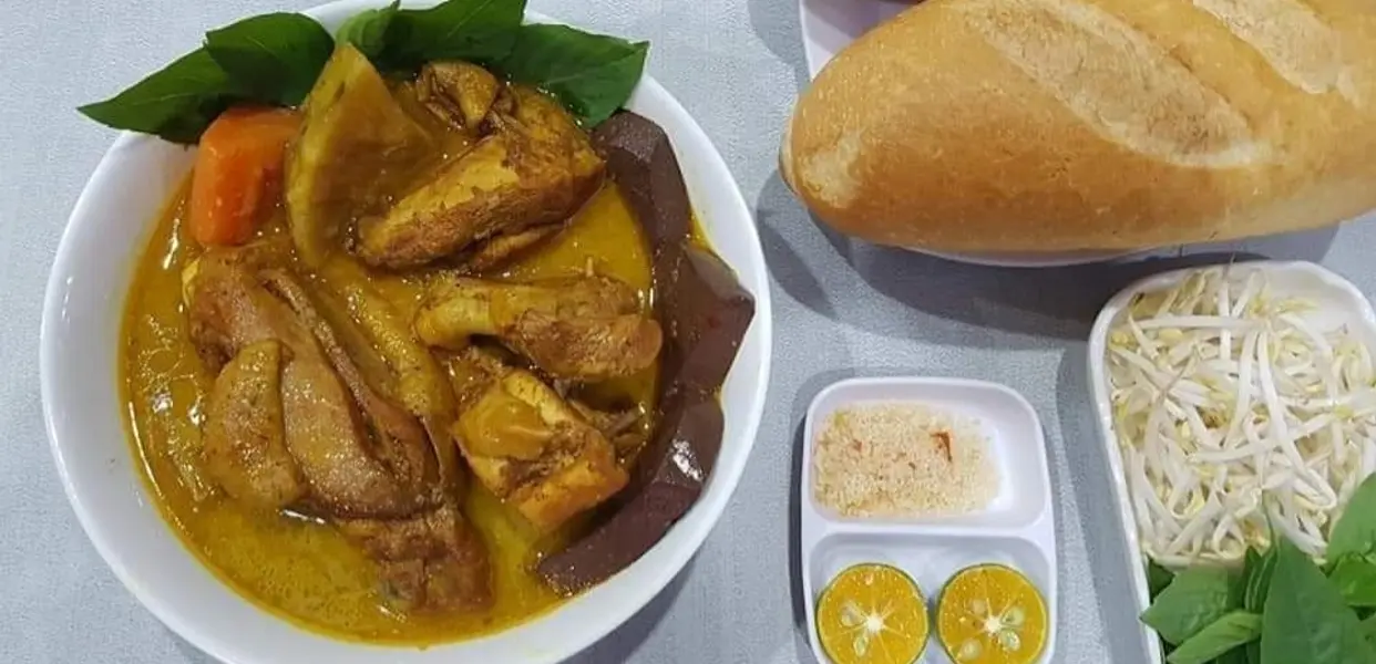 Ảnh bìa Gà Ta Nướng & Cà Ri Gà Ta Nam Bộ - Lê Văn Quới