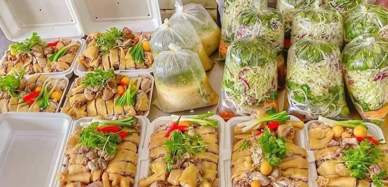 Ảnh bìa Anh Thư - Cơm Gà Ta Tam Kỳ - Lê Thị Hoa