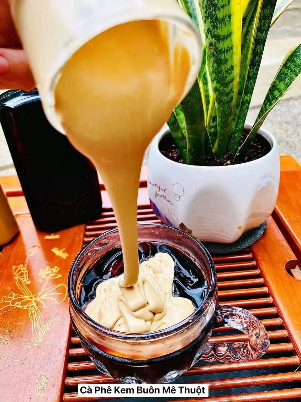 Ảnh bìa Cafe Chất (Cafe Kem Buôn Ma Thuột) - Quan Nhân