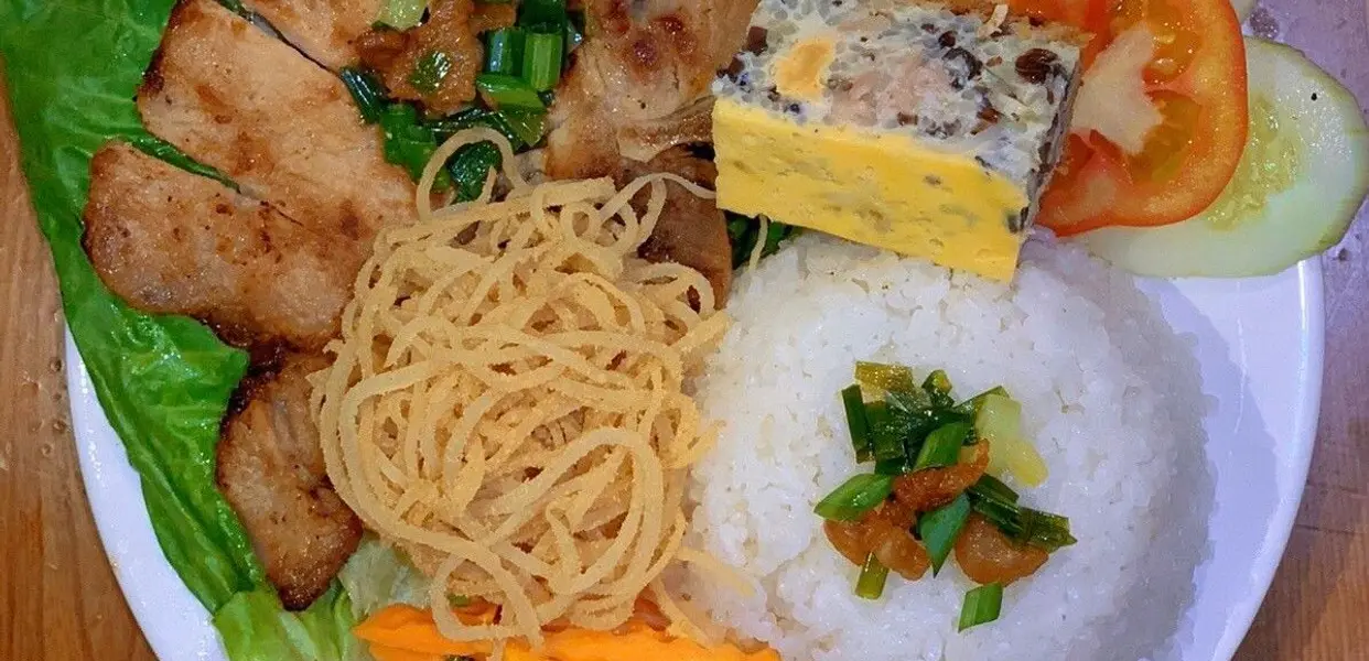 Ảnh bìa Cơm Tấm Anh Ba Sài Gòn - Ngõ Tự Do