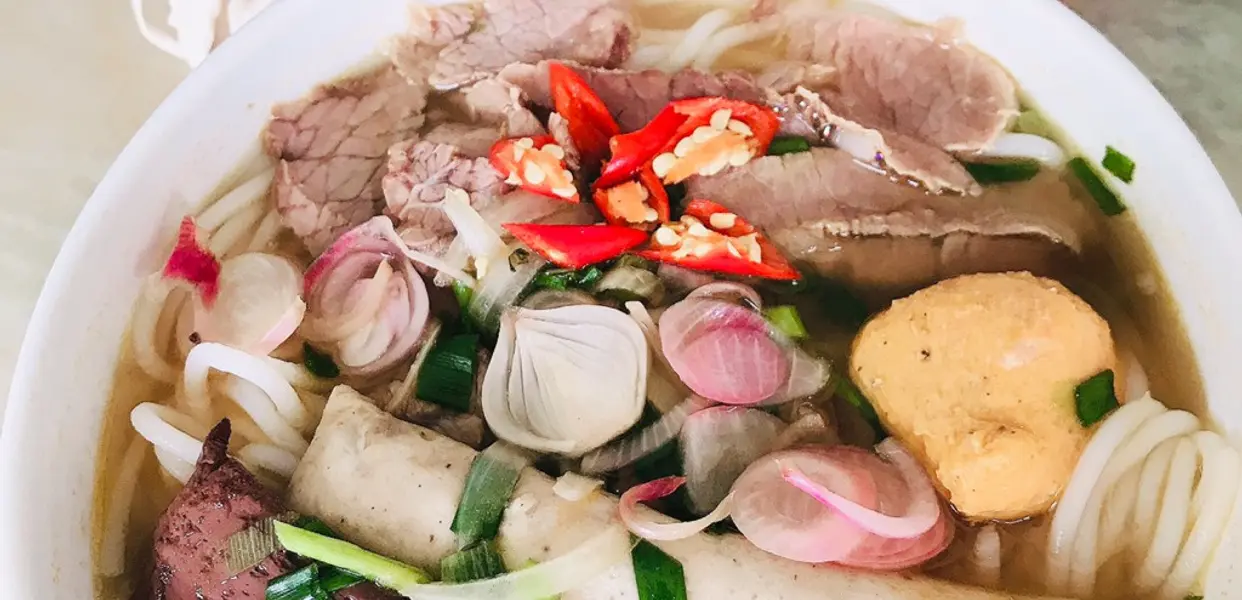 Ảnh bìa Bún Bò Huế Mỹ Ngọc - Lê Quang Đạo