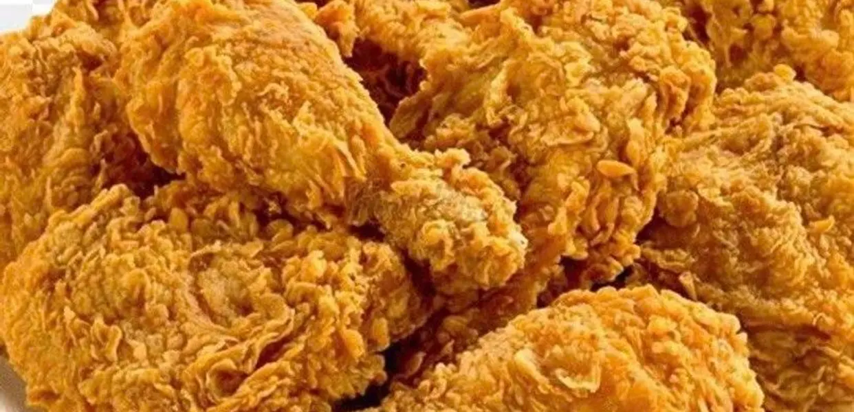 Ảnh bìa Tiệm Family - Mì Trộn Indomie & Đồ Ăn Vặt - Chùa Quỳnh