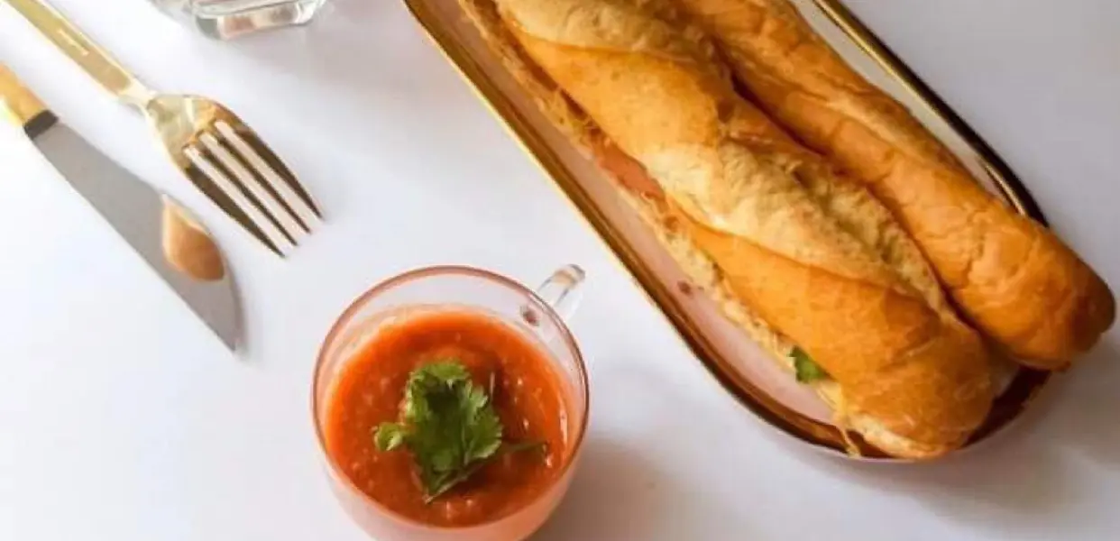 Ảnh bìa Bánh Mì Que Bảo Lam - Tân Triều