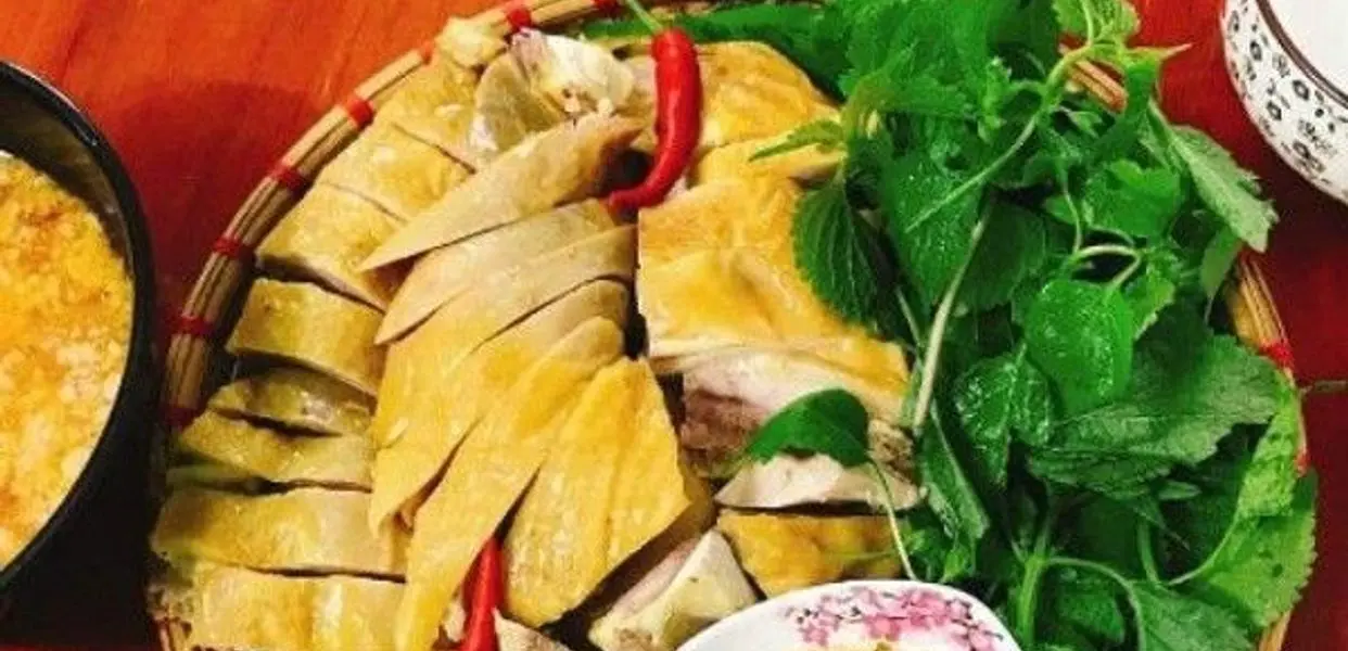 Ảnh bìa Quán Gà Ủ Muối & Gà Hun Khói - Đường Láng