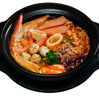Ảnh đại diện Duyên Sơn Mỳ Trộn Indomie, Trà Sữa & Mỳ Cay 7 Cấp Độ - Triều Khúc