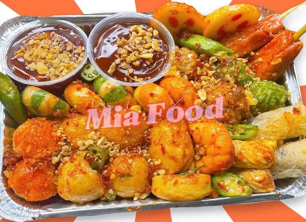 Ảnh bìa Mia Food 2 - Ăn Vặt Cá Viên Chiên & Gà Ủ Muối - Trịnh Đình Trọng