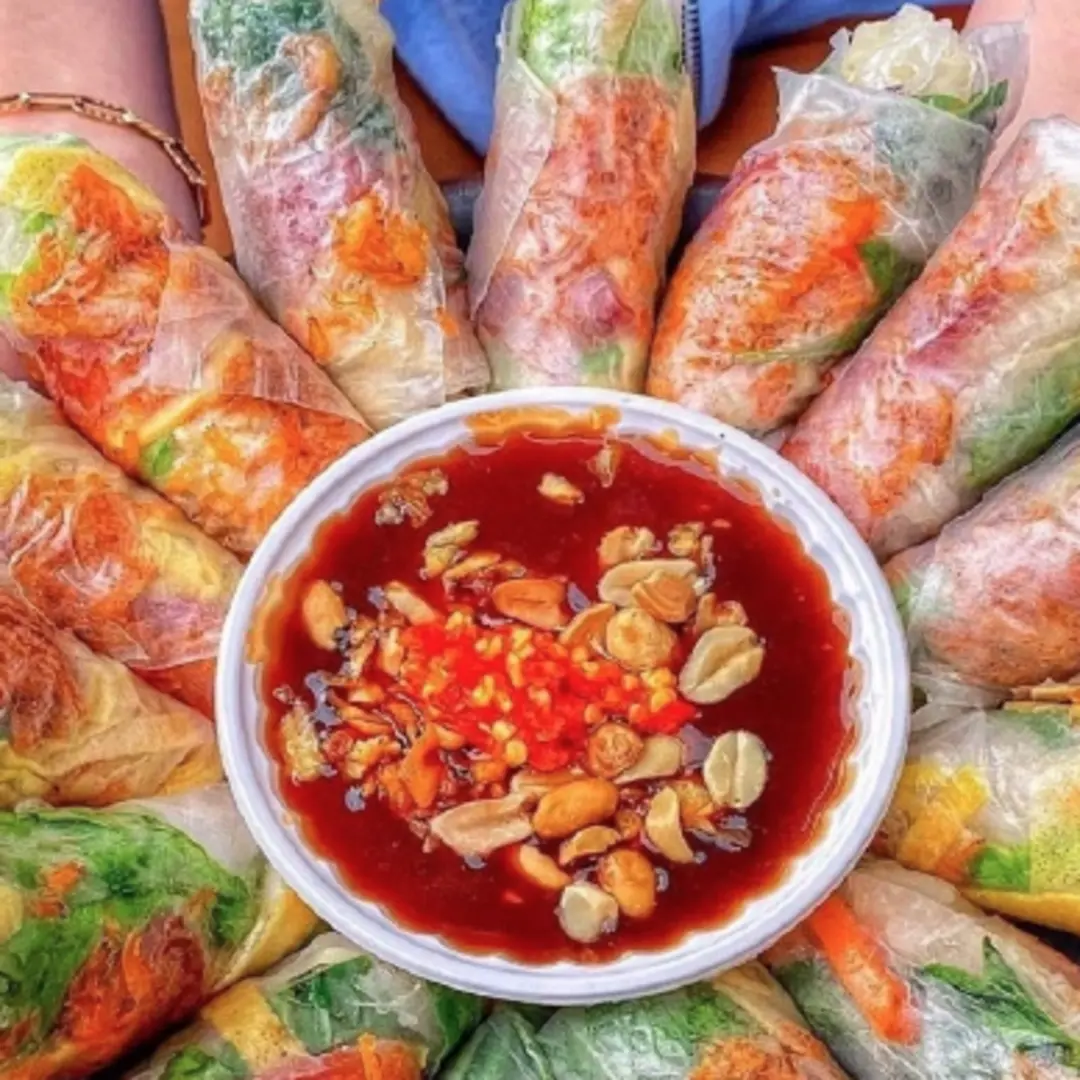 Ảnh bìa Thiên Hương Quán - Bò Bía & Cá Viên Chiên - Bình Tây