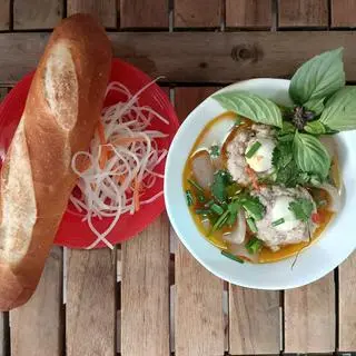 Ảnh đại diện Chinh Su - Bánh Mì Xíu Mại Chén Đà Lạt & Bánh Bao - Nguyễn Thượng Hiền