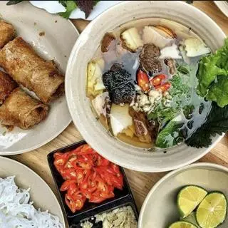 Ảnh đại diện Bún Chả Đắc Kim Hàng Mành - Hoàng Ngọc Phách