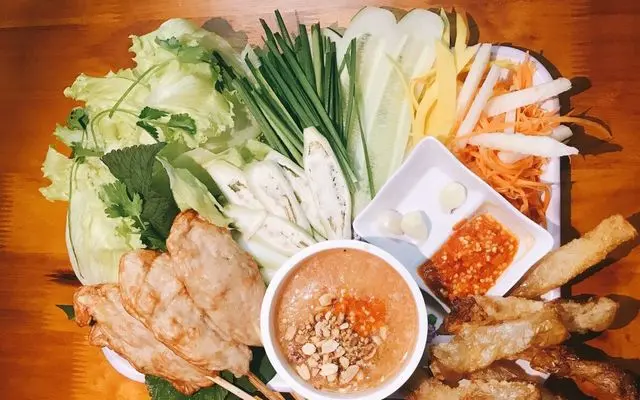 Ảnh bìa Nem Nướng Cô Bé - Lê Thị Hoa
