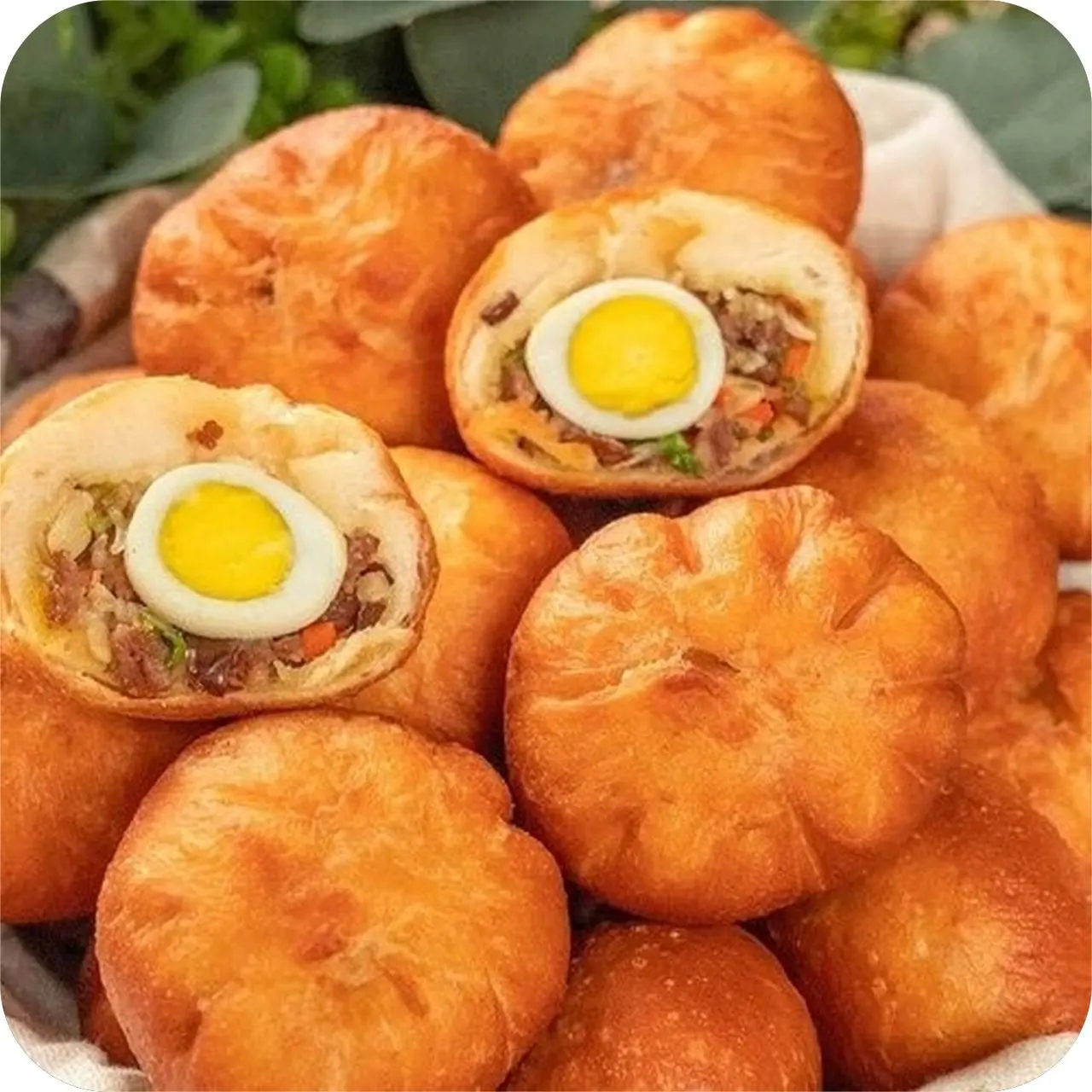 Ảnh bìa Bánh Bao Chiên A Hoàng - Quốc Lộ 1A
