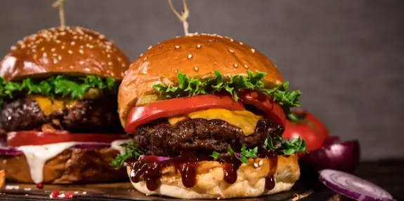 Ảnh bìa Hamburger Nhựt Mỹ - Hamburger & Hot Dog - Bùi Minh Trực