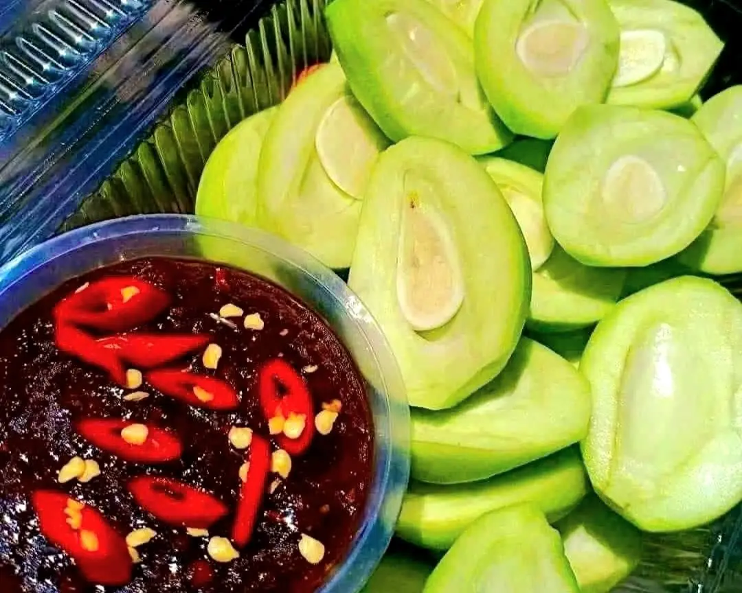 Ảnh bìa Ăn vặt Nhi Nhi Quán - Cá Viên Chiên, Xoài Non & Trái Cây Lạnh Mắm Ruốc - Hưng Lân 70N