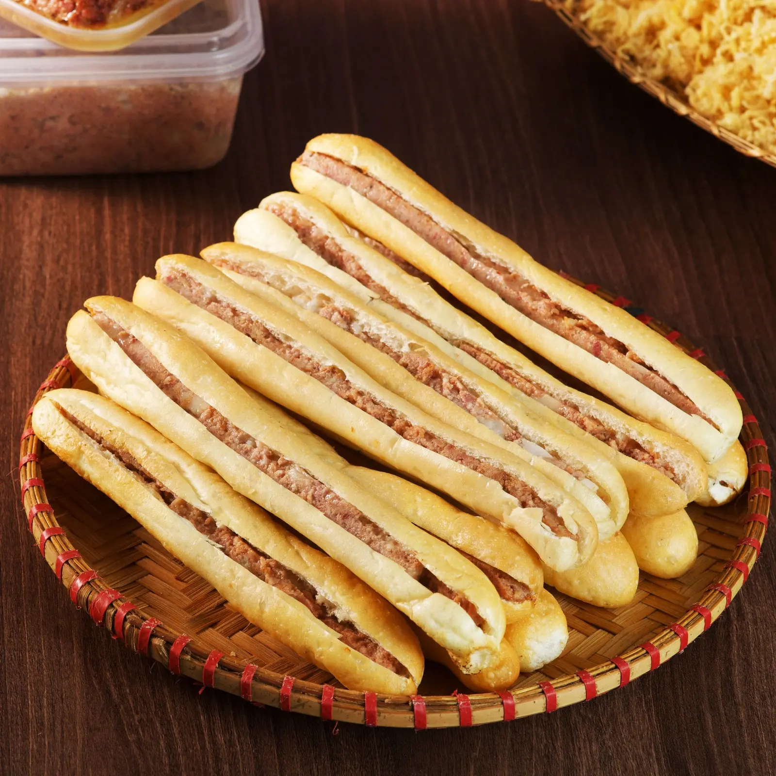 Ảnh bìa Mỹ Lan - Bánh Mì Cay & Pate Chính Hiệu Cột Đèn - Lê Thanh Nghị
