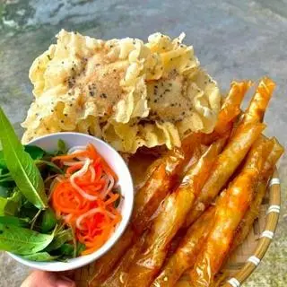 Ảnh đại diện Bánh Tráng Chả Trứng Mực - Dĩnh Quán - Nguyễn Trãi