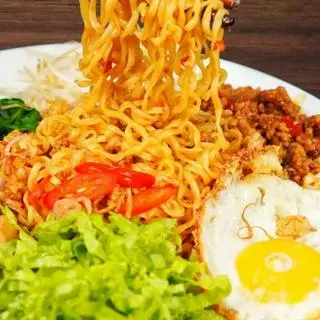 Ảnh đại diện Mì Trộn Bé Mập - Tập Đoàn 6B