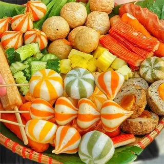 Ảnh đại diện Cơm Gà Xối Mỡ - Đồ Ăn Vặt 33 Quán - Chung Cư Ngô Gia Tự