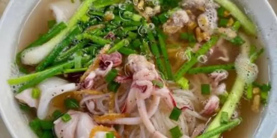 Ảnh bìa Hủ Tiếu Mực Vũng Tàu - Lê Văn Khương