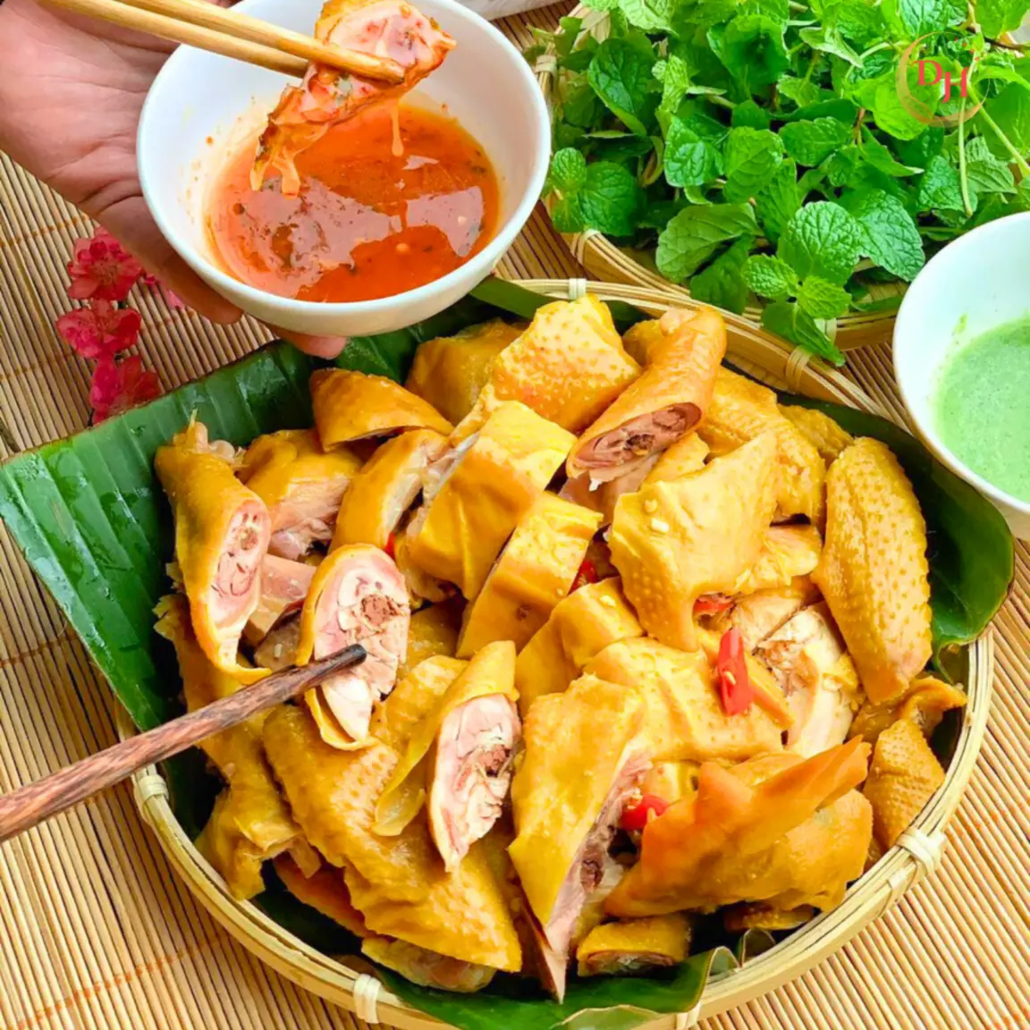 Ảnh bìa Gà Luộc & Gà Ủ Muối - Khương Thượng