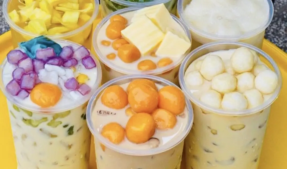 Ảnh bìa Tiệm Trà Nhà Thỏ - Phan Huy Ích
