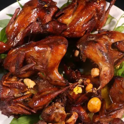 Ảnh bìa Cút Chiên Bơ - Cá Viên Chiên Chị Nhím - Bùi Văn Ba