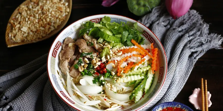 Ảnh bìa Út Châu - Bún Thịt Xào, Bún Chả Giò & Bún Mắm Nêm - Yersin