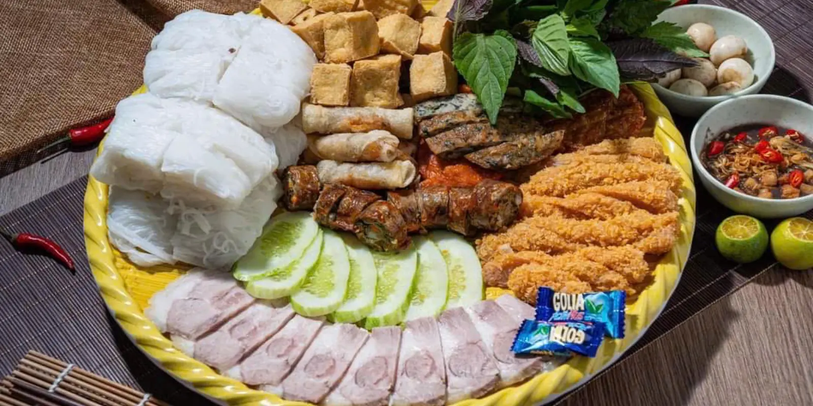 Ảnh bìa Bún Đậu Mắm Tôm Kim Tiền - Lê Đình Cẩn