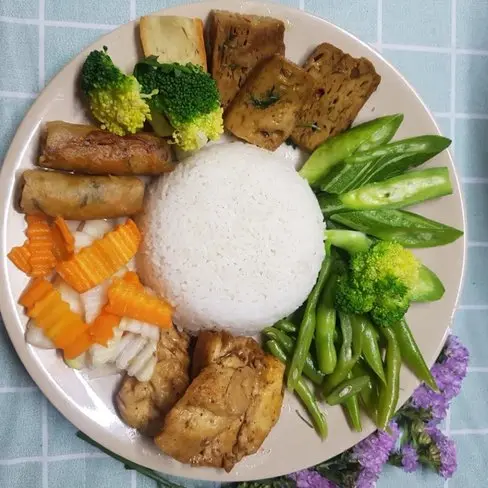 Ảnh bìa Cơm Chay Tịnh Tâm - Nguyễn Oanh