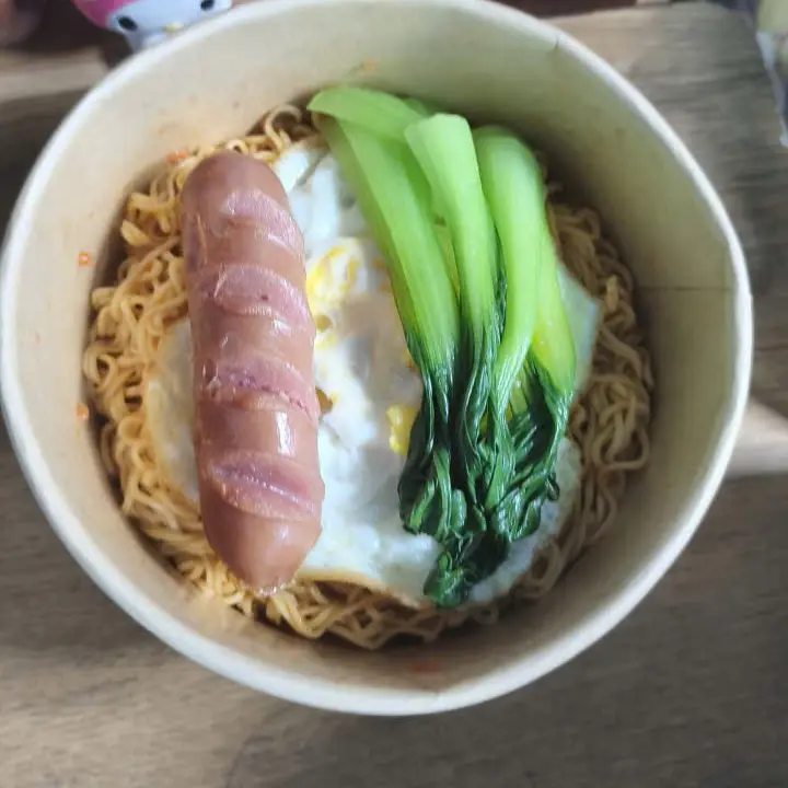 Ảnh bìa Tuyết Linh - Mì Trộn & Ăn Vặt - Huỳnh Tấn Phát