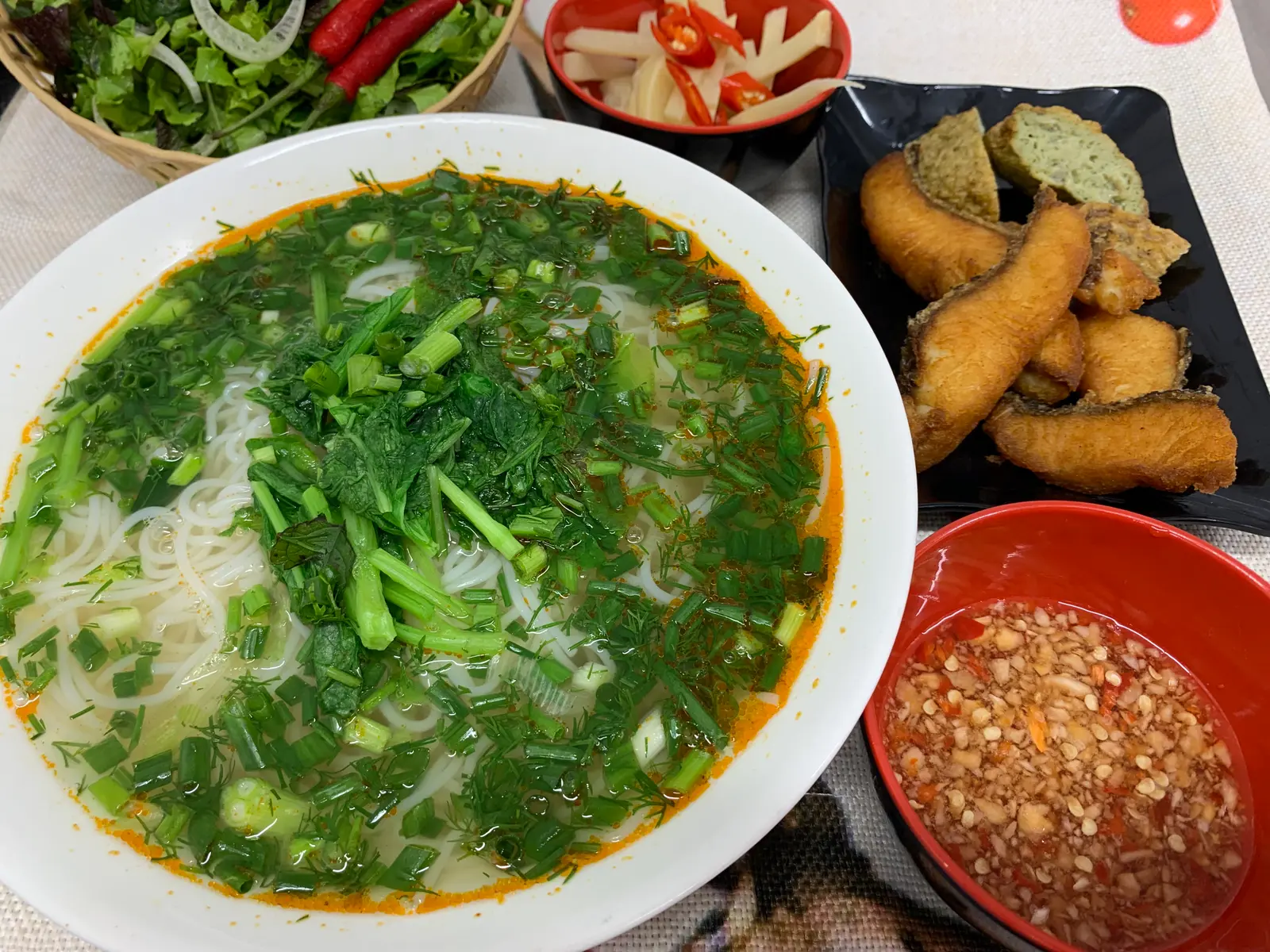 Ảnh bìa Long Vũ Bún Cá Hải Sản - Thái Thịnh