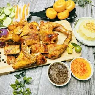 Ảnh đại diện Cô Hương - Gà, Vịt & Thịt Quay - Nguyễn Trãi
