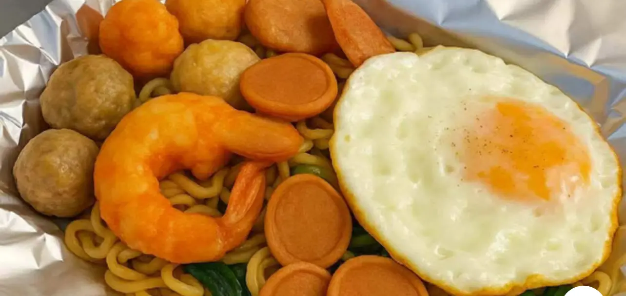Ảnh bìa Gấu Home - Mì Trộn & Ăn Vặt - Lạc Long Quân