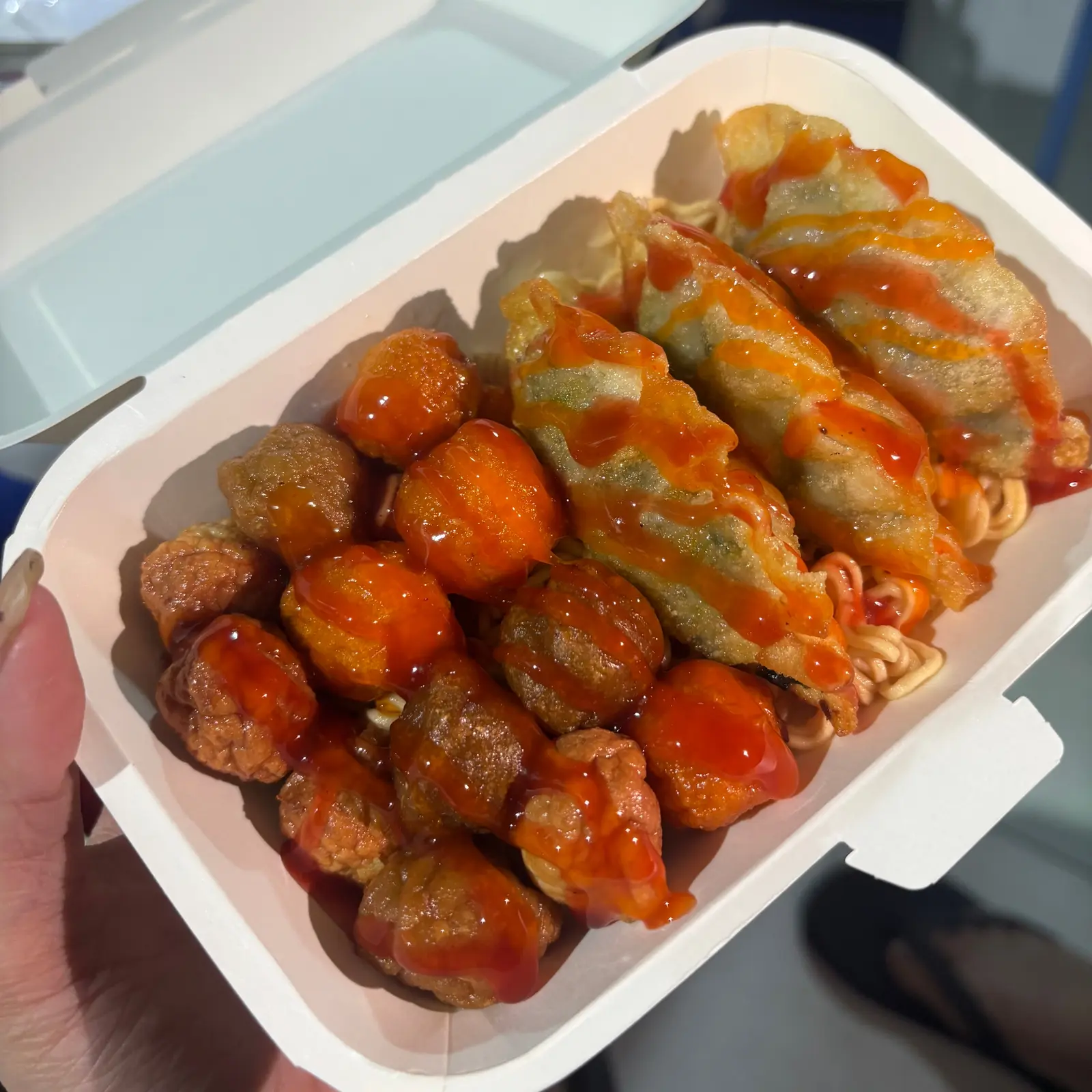 Ảnh bìa Chân Gà Chiên & Mì Trộn Núp Hẻm - Đặng Văn Bi