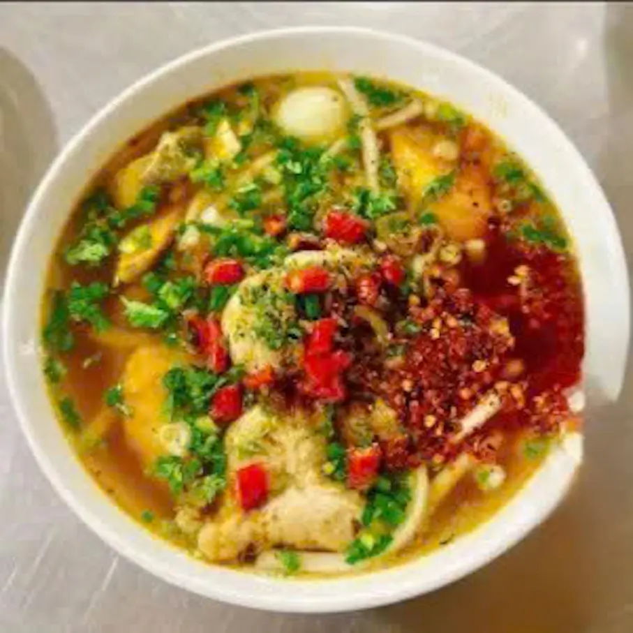 Ảnh bìa Bánh Canh Cá Lóc & Bánh Canh Bột Lọc - Cô Út - Dương Quảng Hàm