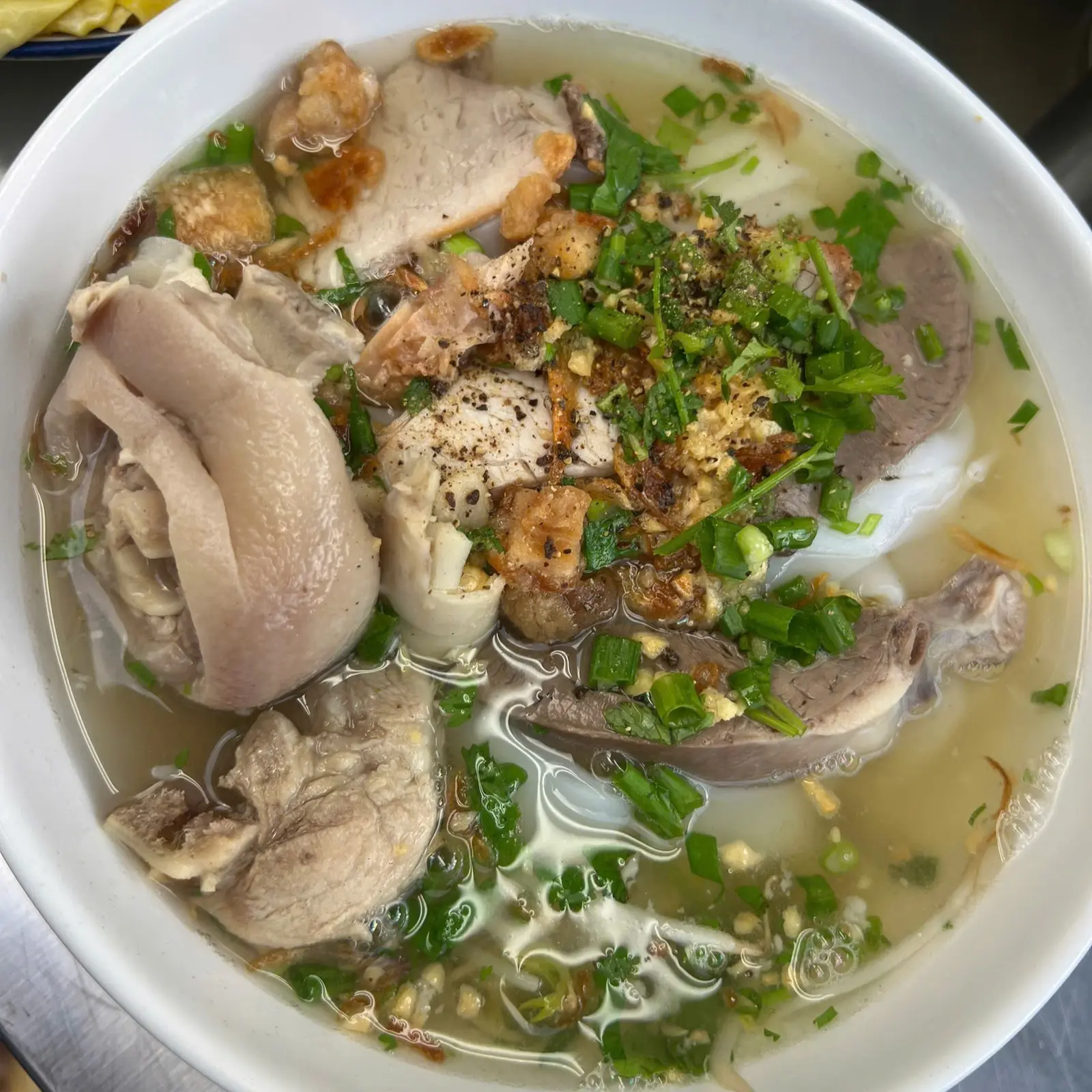 Ảnh bìa Hủ Tiếu Mì 354 - Phan Văn Trị