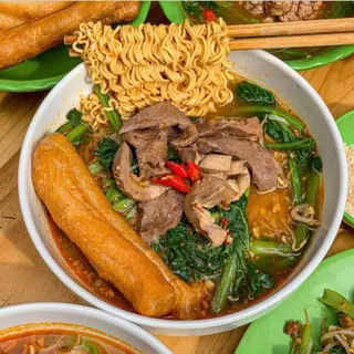 Ảnh đại diện Mỳ Chua Cay - Hoàng Ngọc Phách