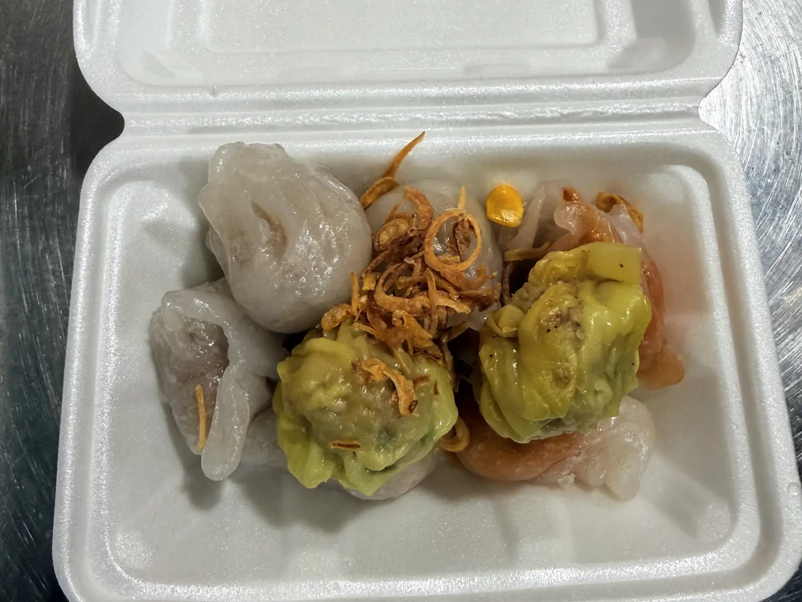 Ảnh bìa HẺM ĂN VẶT - Há Cảo, Flan & Bánh Tráng Mỡ Hành - Đường Số 16