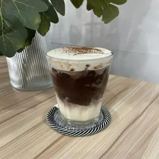 Ảnh đại diện Uyên Coffee - Lê Duẩn