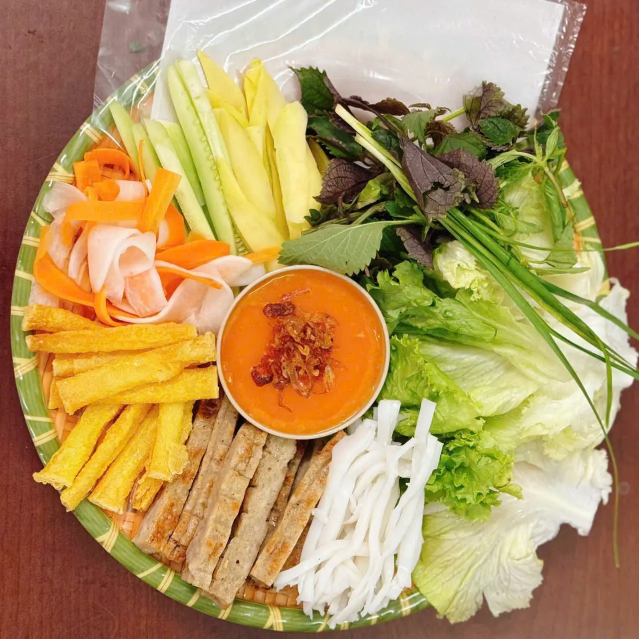 Ảnh bìa Nem Nướng Nha Trang Huyền Linh - Đường Bưởi